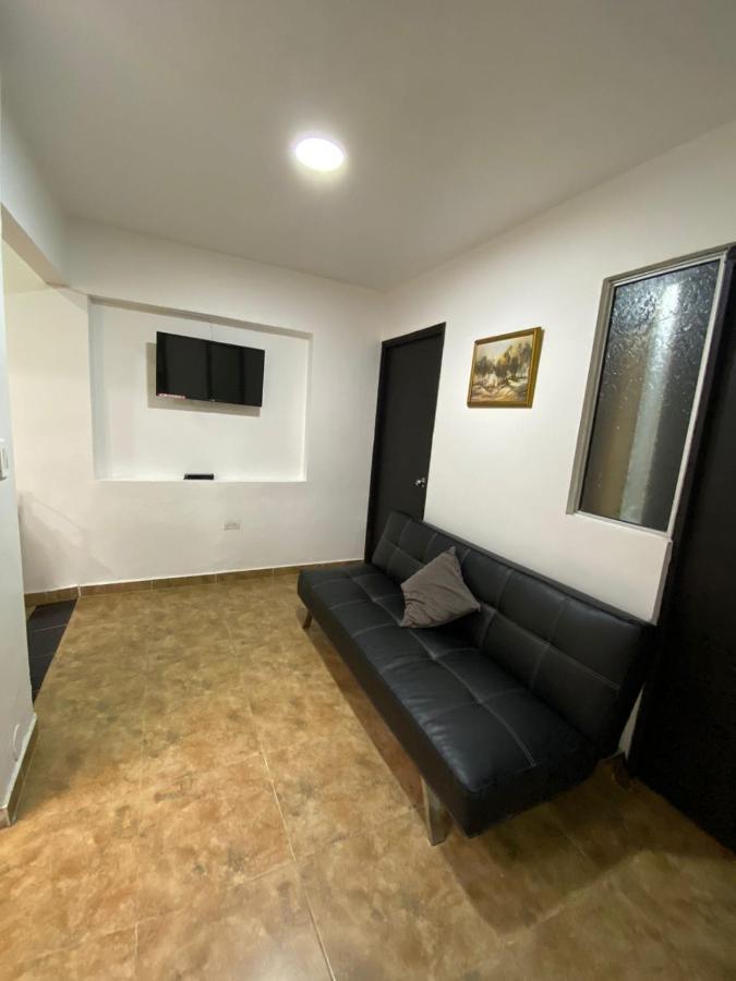 Casa Estadio Medellin ! Apartamentos Renovados En Excelente Ubicacion Laureles Estadio Екстер'єр фото