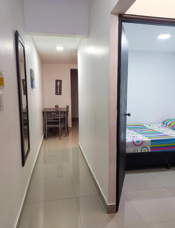 Casa Estadio Medellin ! Apartamentos Renovados En Excelente Ubicacion Laureles Estadio Екстер'єр фото